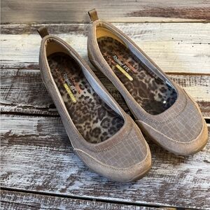 Skechers Light Brown Women's Loafers